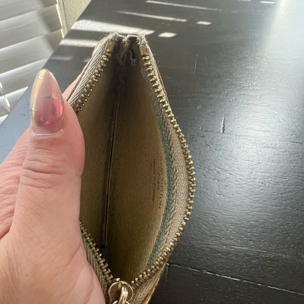 Louis Vuitton Azure Key Pouch - Picture 4 of 6